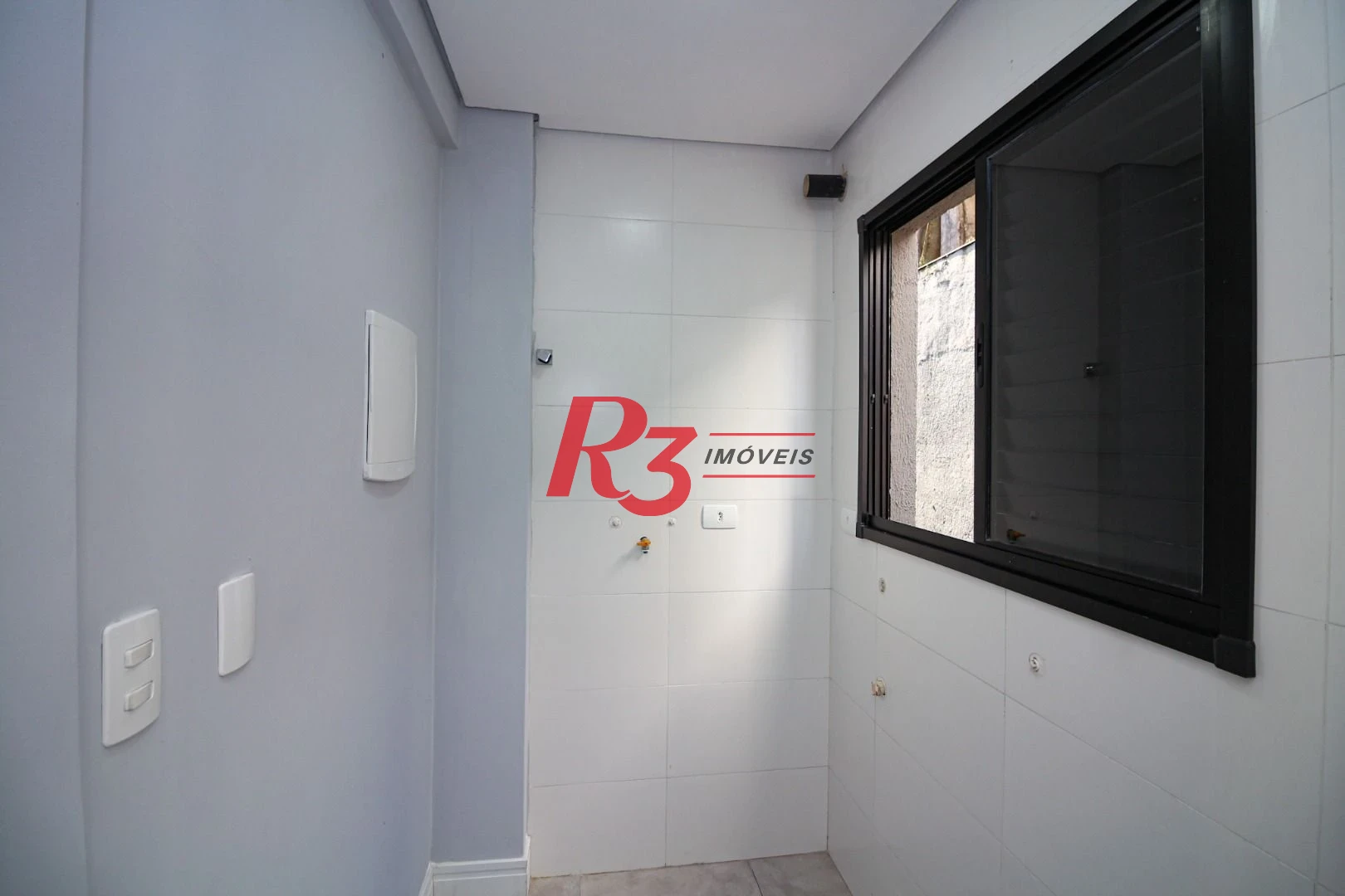 Sobrado com 2 dormitórios à venda, 92 m² por R$ 550.000,00 - Marapé - Santos/SP