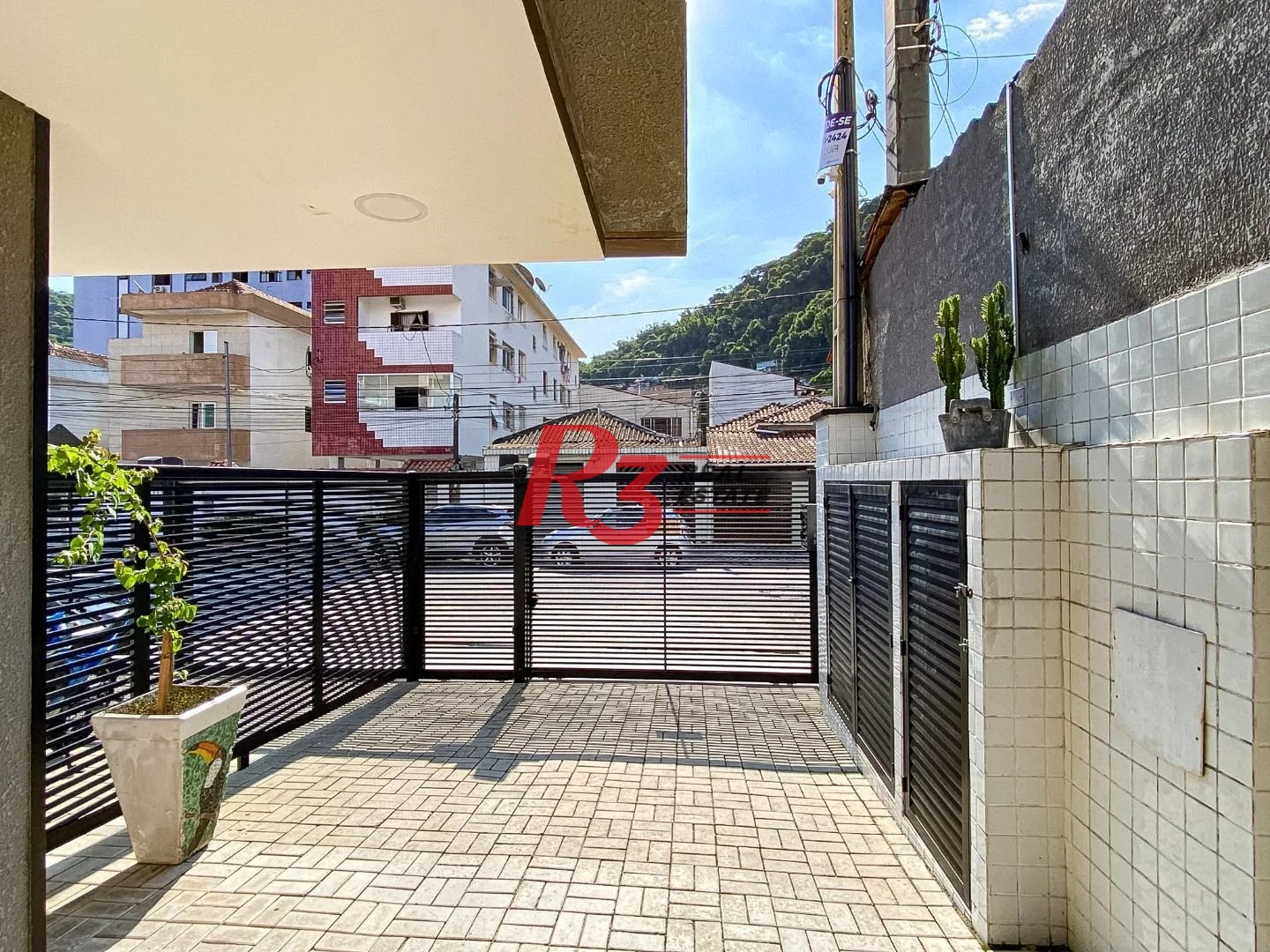 Sobrado com 2 dormitórios à venda, 92 m² por R$ 655.000,00 - Marapé - Santos/SP