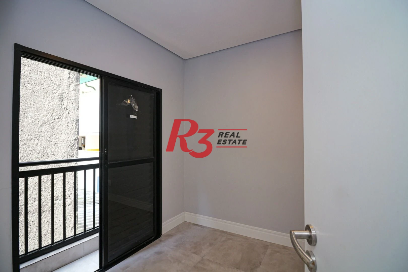Sobrado com 2 dormitórios à venda, 92 m² por R$ 655.000,00 - Marapé - Santos/SP