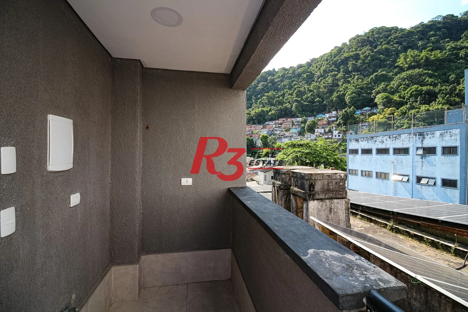 Sobrado com 2 dormitórios à venda, 92 m² por R$ 655.000,00 - Marapé - Santos/SP