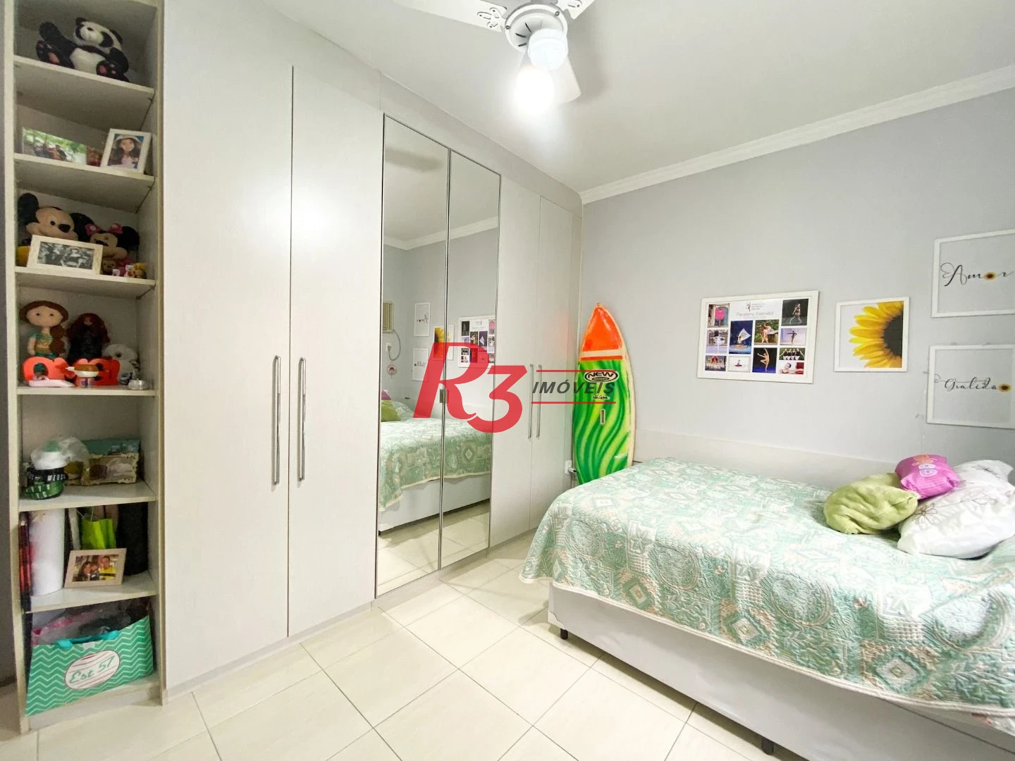 Sobrado com 3 dormitórios à venda, 130 m² por R$ 980.000 no José Menino - Santos/SP