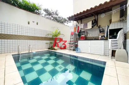 Sobrado com 3 dormitórios à venda, 130 m² por R$ 980.000 no José Menino - Santos/SP