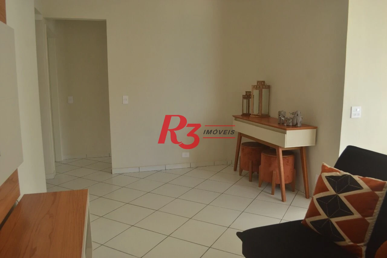 Ótimo apartamento em Pitangueiras!