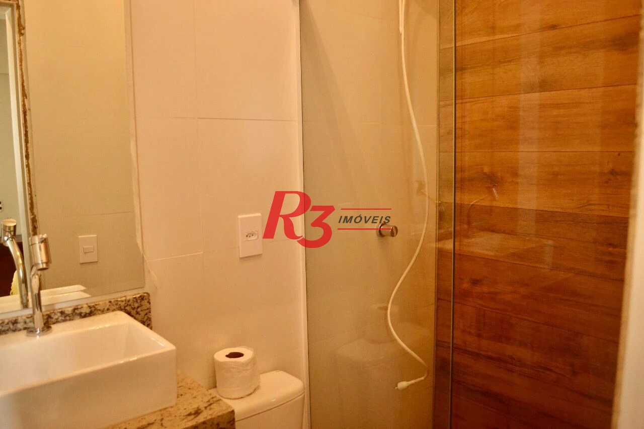 Ótimo apartamento em Pitangueiras!