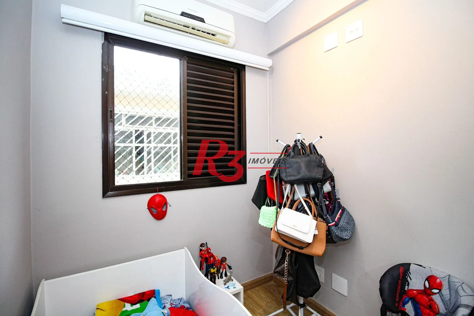 Sobrado à venda, 350 m² por R$ 2.250.000,00 - Campo Grande - Santos/SP