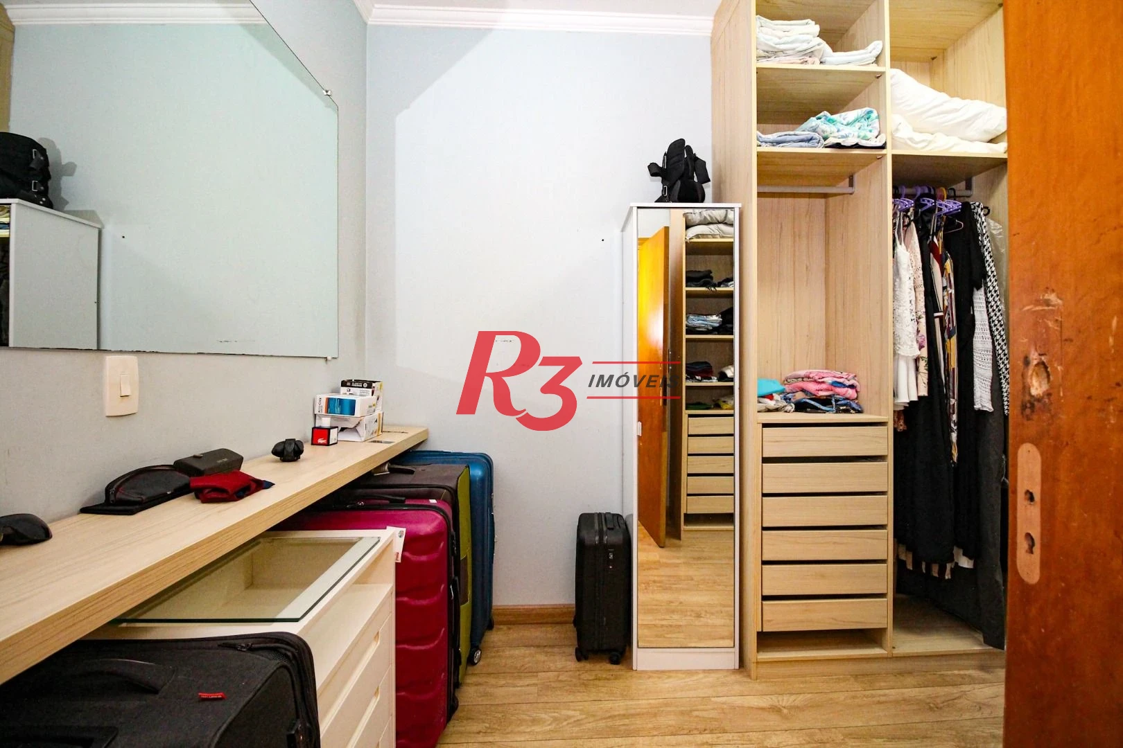 Sobrado à venda, 350 m² por R$ 2.250.000,00 - Campo Grande - Santos/SP