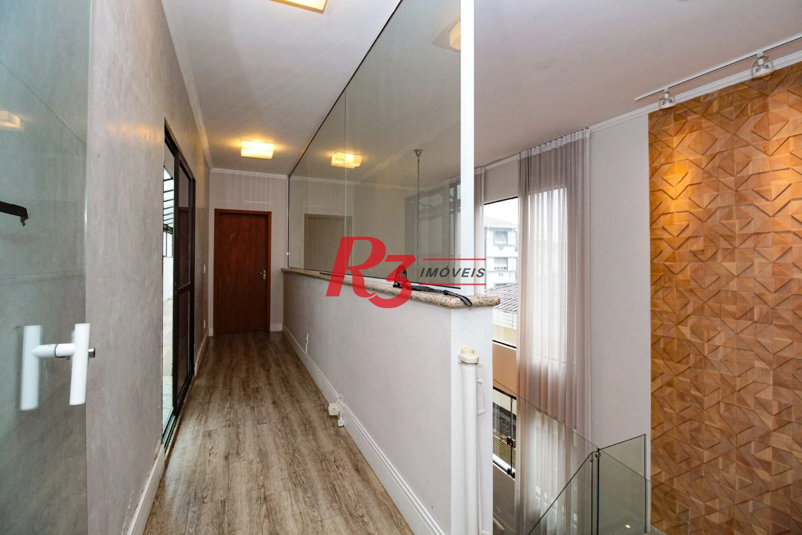 Sobrado à venda, 350 m² por R$ 2.250.000,00 - Campo Grande - Santos/SP