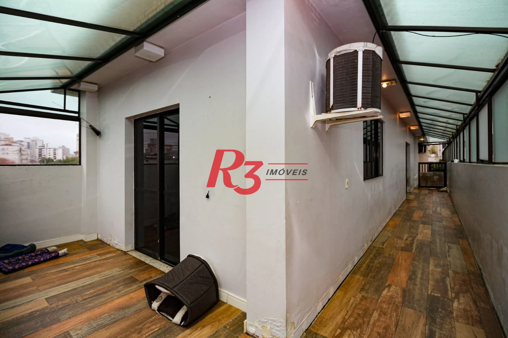 Sobrado à venda, 350 m² por R$ 2.250.000,00 - Campo Grande - Santos/SP