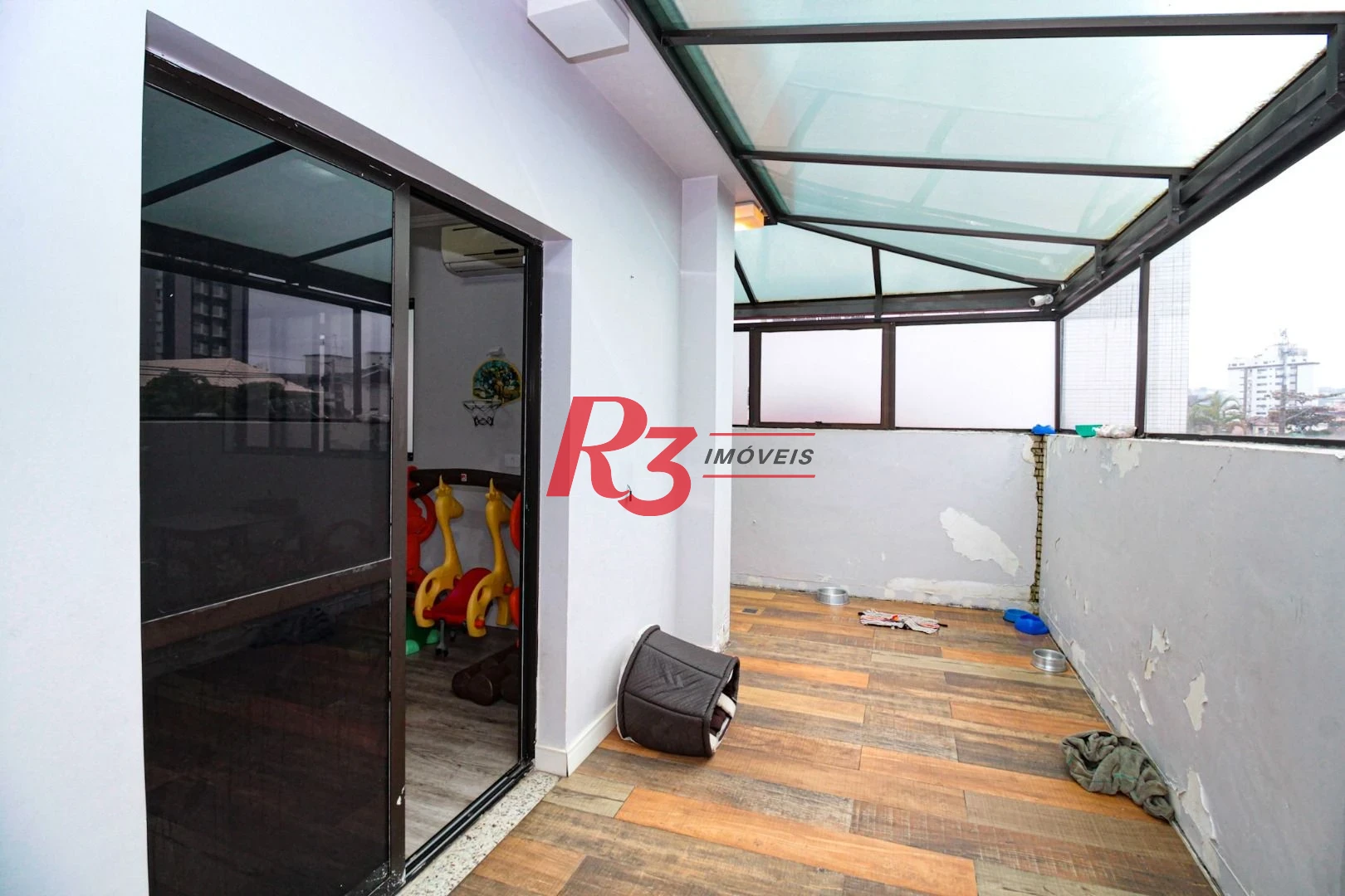 Sobrado à venda, 350 m² por R$ 2.250.000,00 - Campo Grande - Santos/SP