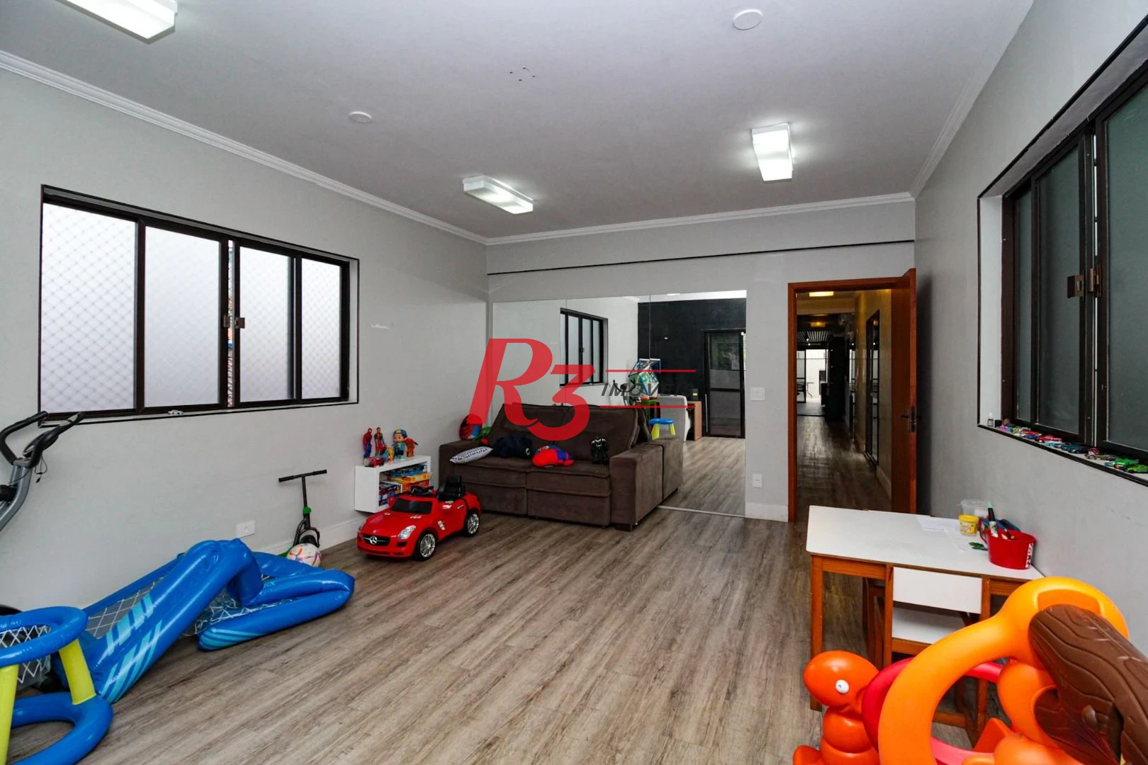 Sobrado à venda, 350 m² por R$ 2.250.000,00 - Campo Grande - Santos/SP