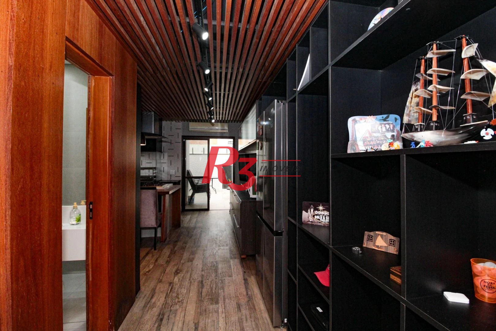 Sobrado à venda, 350 m² por R$ 2.250.000,00 - Campo Grande - Santos/SP