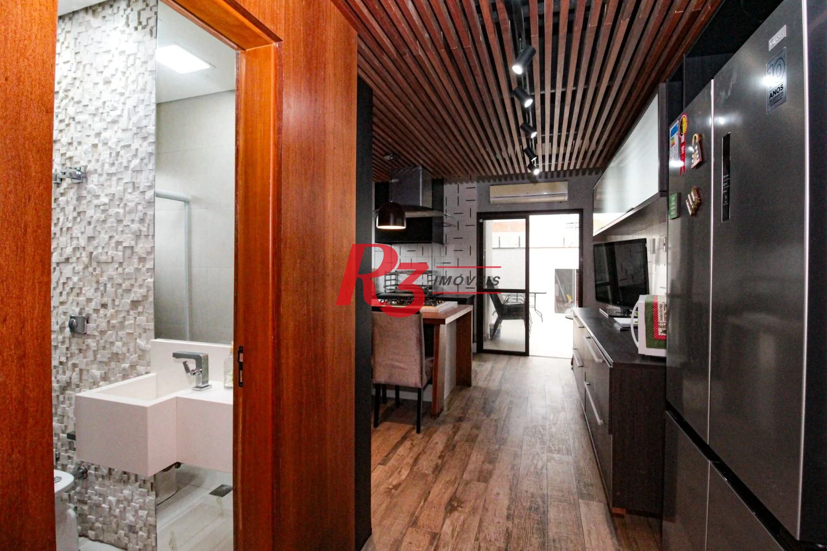 Sobrado à venda, 350 m² por R$ 2.250.000,00 - Campo Grande - Santos/SP