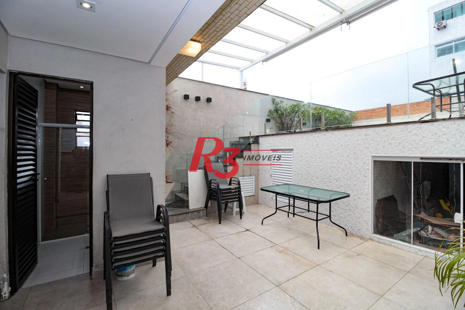 Sobrado à venda, 350 m² por R$ 2.250.000,00 - Campo Grande - Santos/SP
