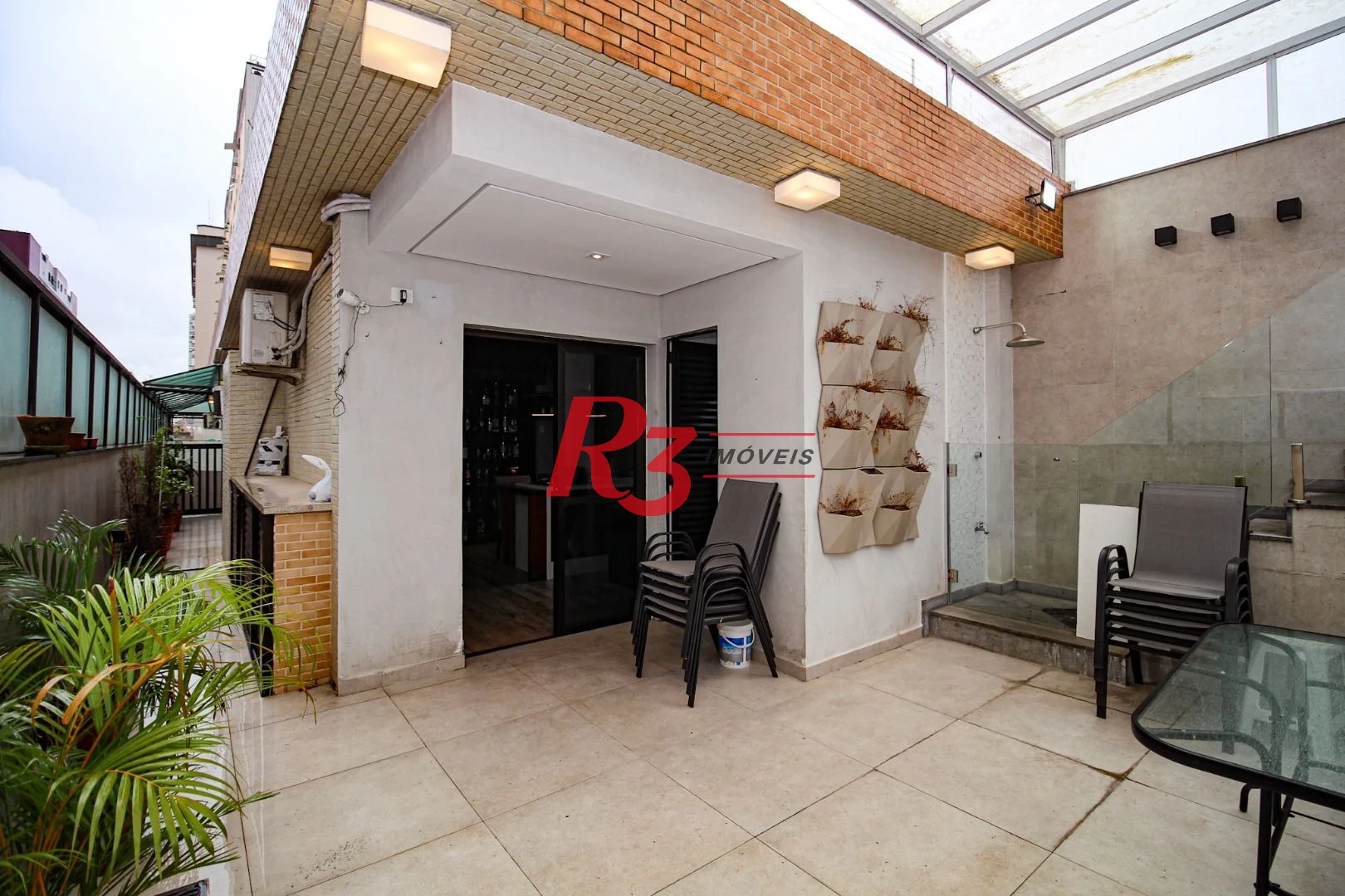 Sobrado à venda, 350 m² por R$ 2.250.000,00 - Campo Grande - Santos/SP