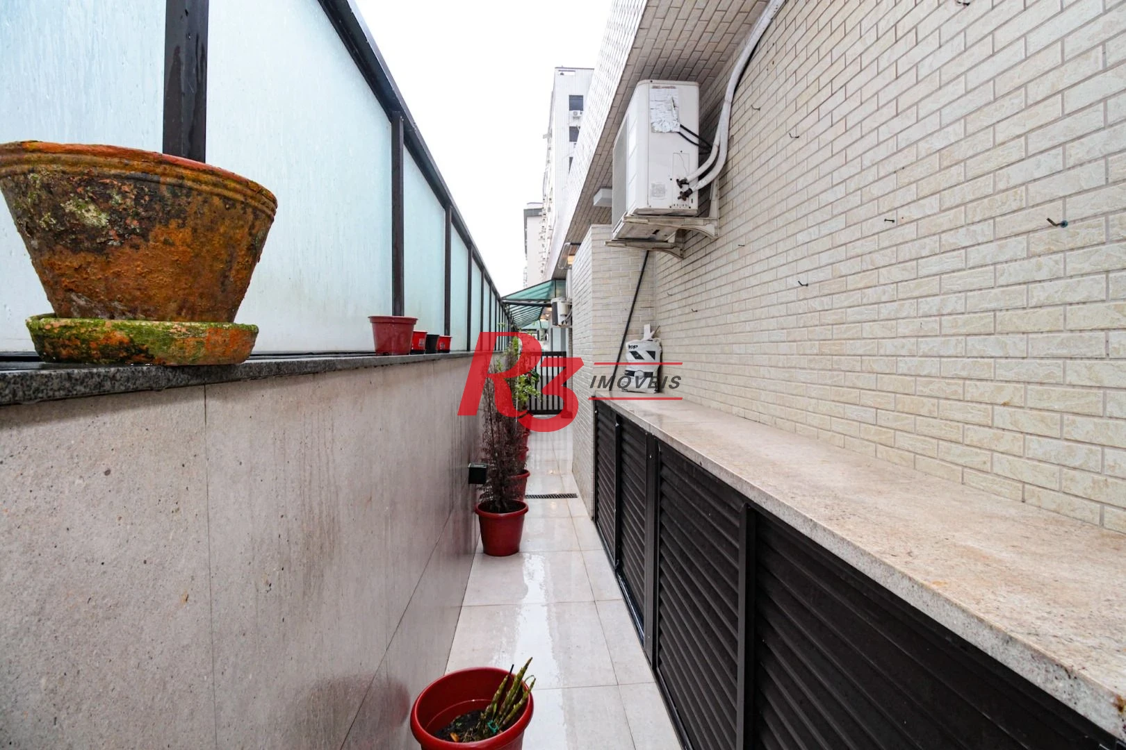 Sobrado à venda, 350 m² por R$ 2.250.000,00 - Campo Grande - Santos/SP