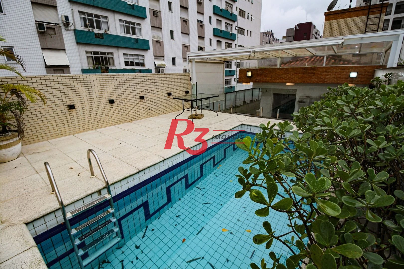 Sobrado à venda, 350 m² por R$ 2.250.000,00 - Campo Grande - Santos/SP