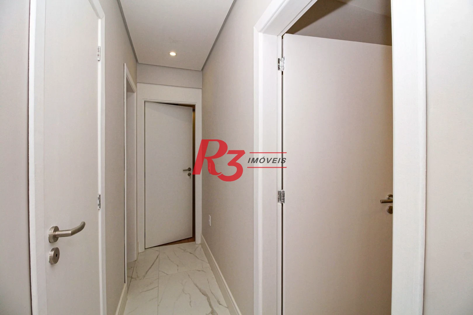 Apartamento, 130 m² - venda por R$ 999.999,00 ou aluguel por R$ 8.520,00/mês - Gonzaga - Santos/SP