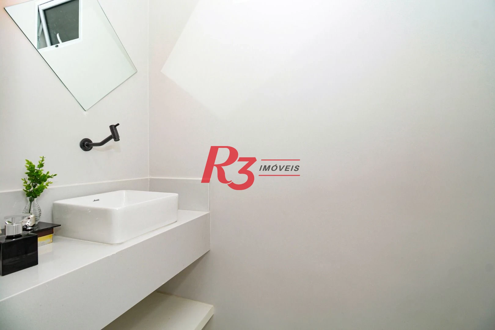Apartamento, 130 m² - venda por R$ 999.999,00 ou aluguel por R$ 8.520,00/mês - Gonzaga - Santos/SP