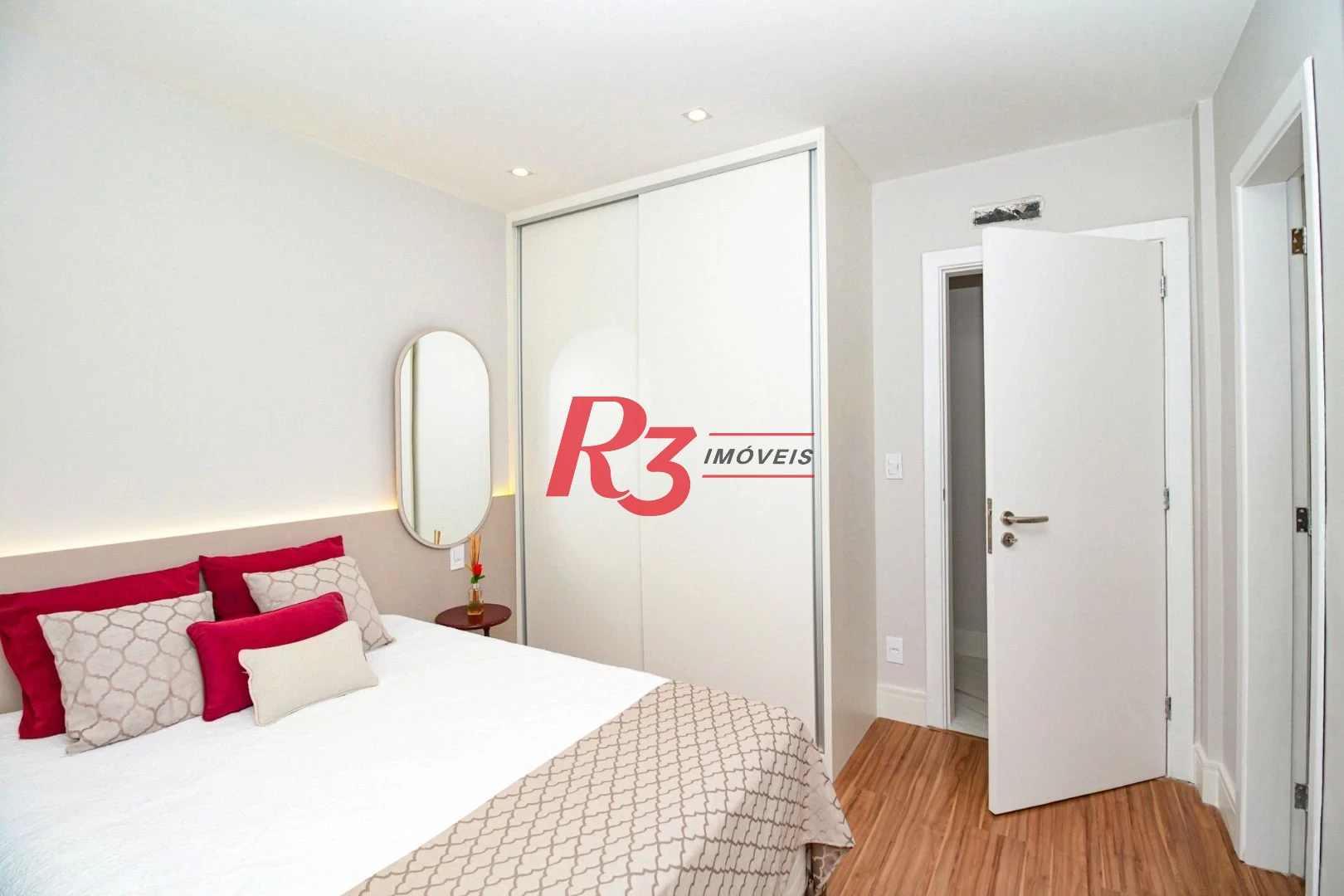 Apartamento, 130 m² - venda por R$ 999.999,00 ou aluguel por R$ 8.520,00/mês - Gonzaga - Santos/SP