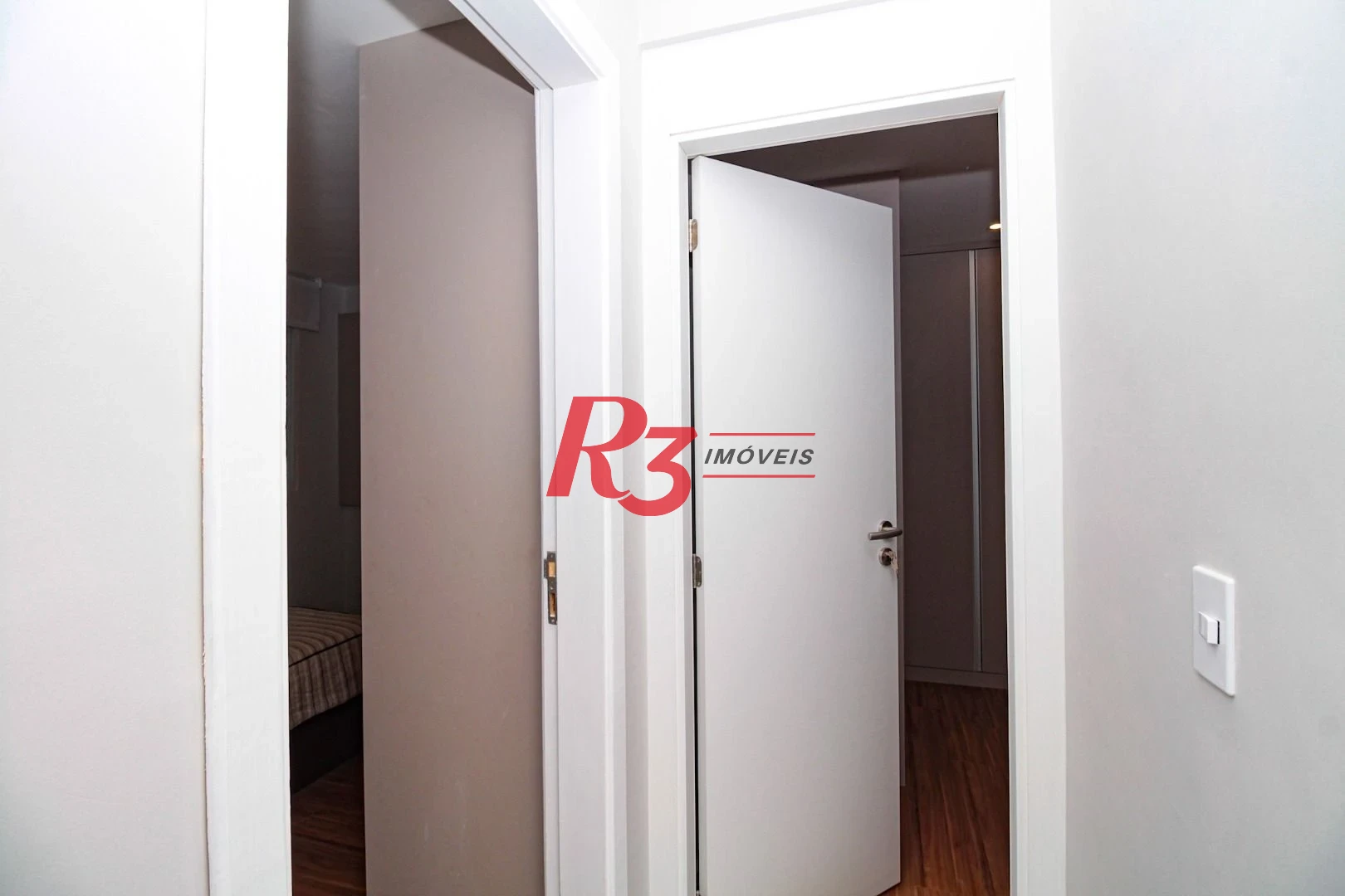 Apartamento, 130 m² - venda por R$ 999.999,00 ou aluguel por R$ 8.520,00/mês - Gonzaga - Santos/SP