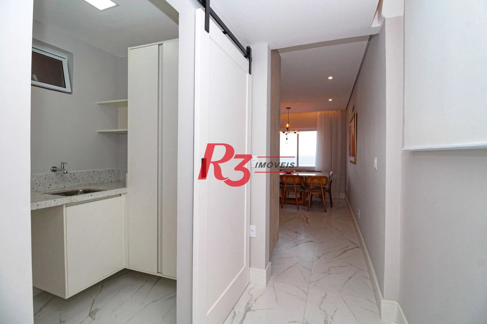 Apartamento, 130 m² - venda por R$ 999.999,00 ou aluguel por R$ 8.520,00/mês - Gonzaga - Santos/SP