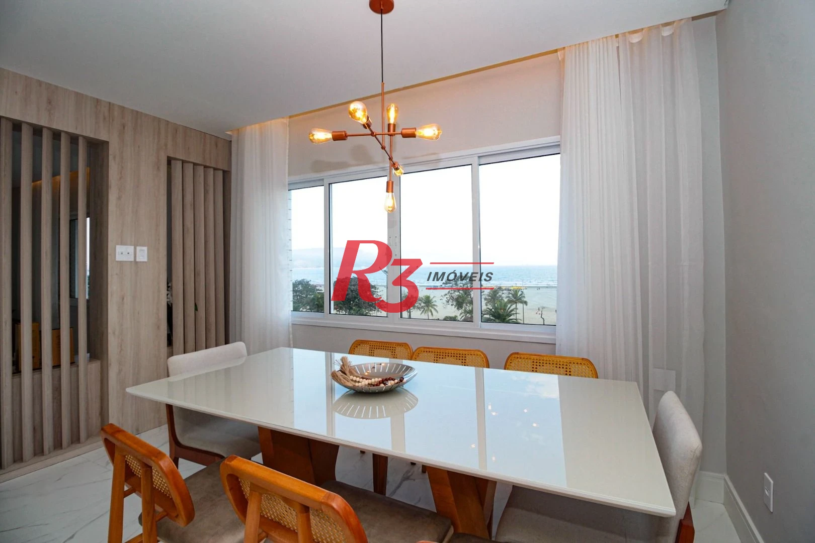 Apartamento, 130 m² - venda por R$ 999.999,00 ou aluguel por R$ 8.520,00/mês - Gonzaga - Santos/SP