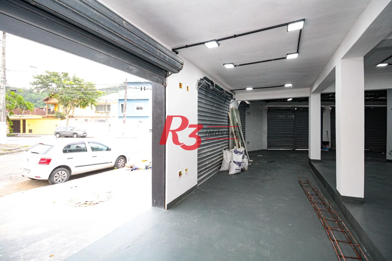 Sobrado com 2 dormitórios para alugar, 220 m² por R$ 11.000,00/mês - Marapé - Santos/SP