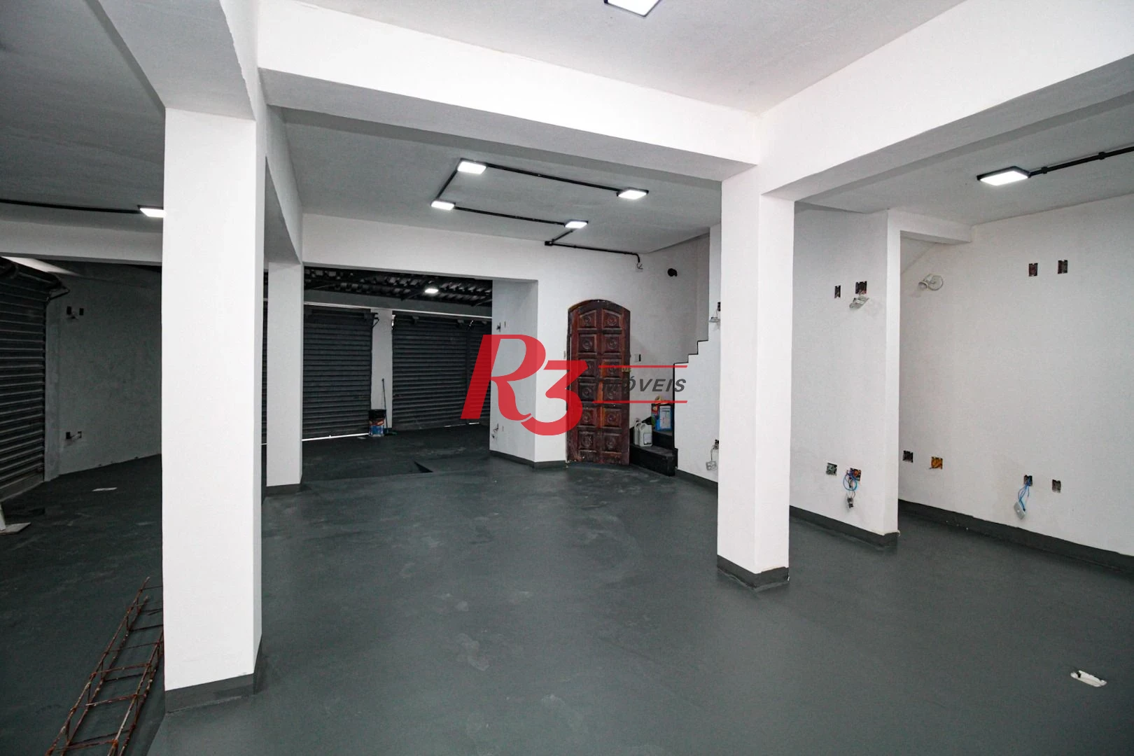 Sobrado com 2 dormitórios para alugar, 220 m² por R$ 11.000,00/mês - Marapé - Santos/SP