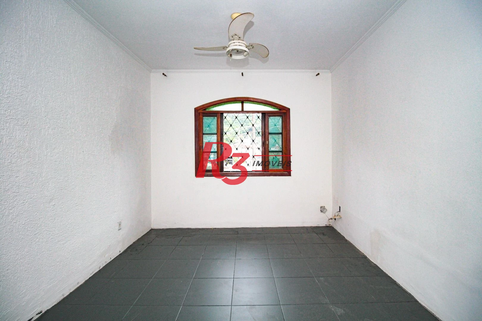 Sobrado com 2 dormitórios para alugar, 220 m² por R$ 11.000,00/mês - Marapé - Santos/SP