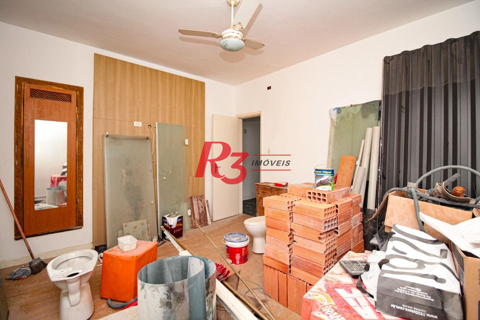 Sobrado com 2 dormitórios para alugar, 220 m² por R$ 11.000,00/mês - Marapé - Santos/SP