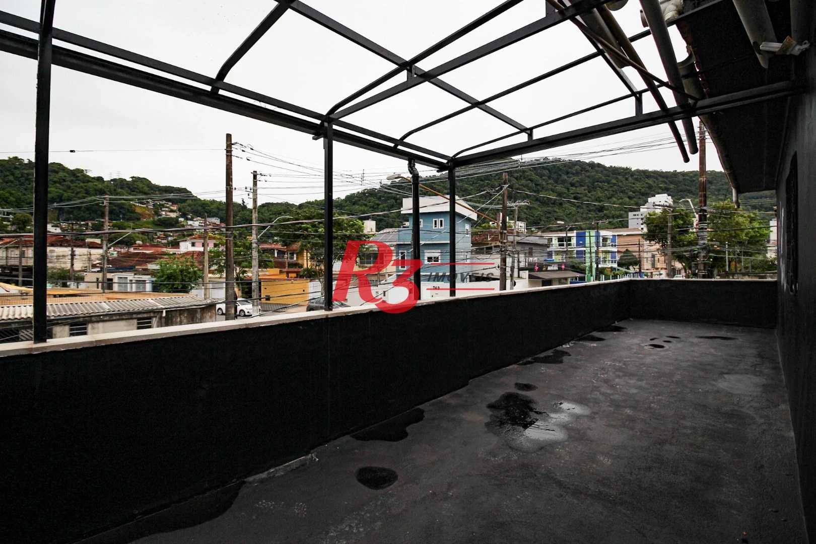 Sobrado com 2 dormitórios para alugar, 220 m² por R$ 11.000,00/mês - Marapé - Santos/SP