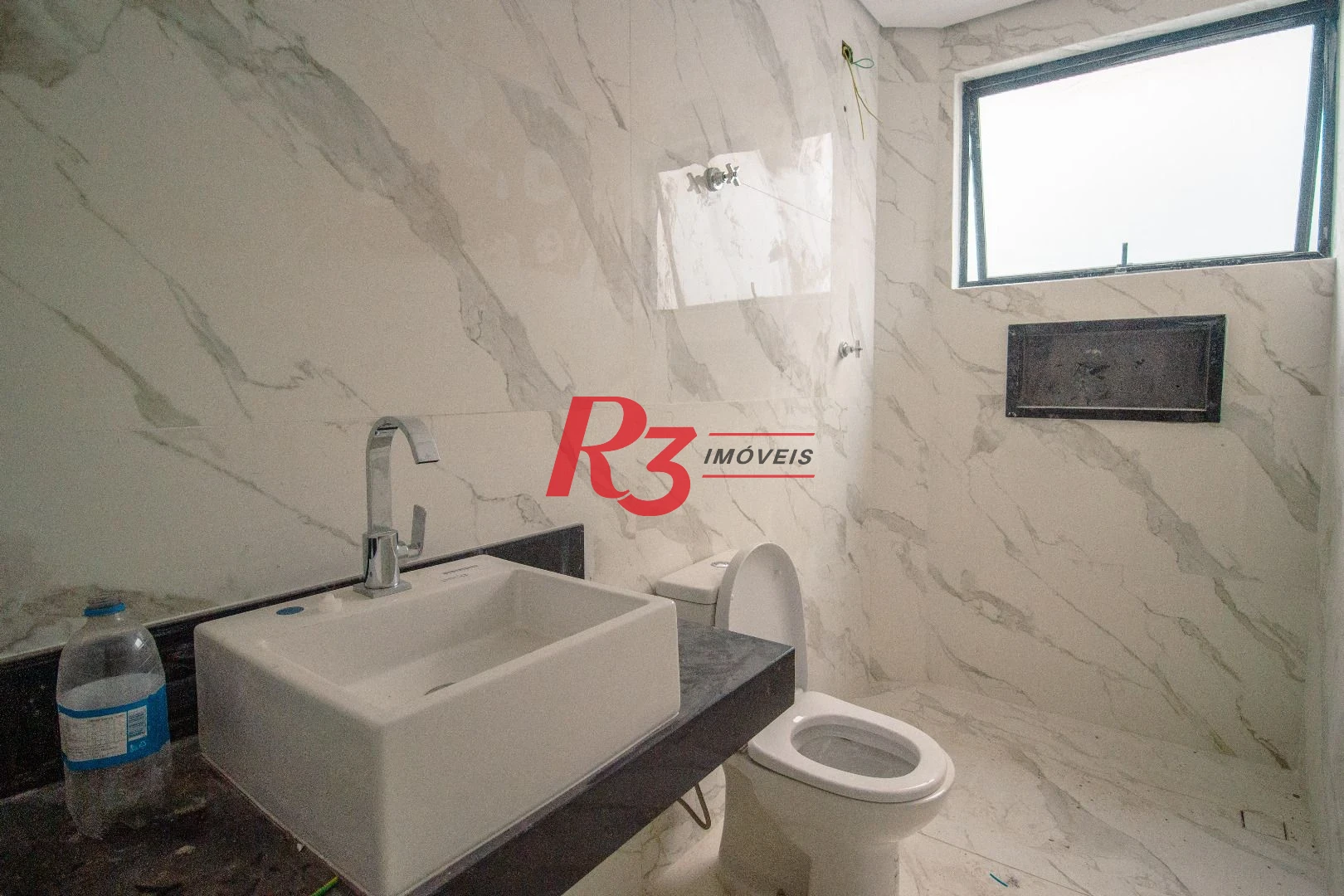 Casa à venda, 236 m² por R$ 2.200.000,00 - Embaré - Santos/SP