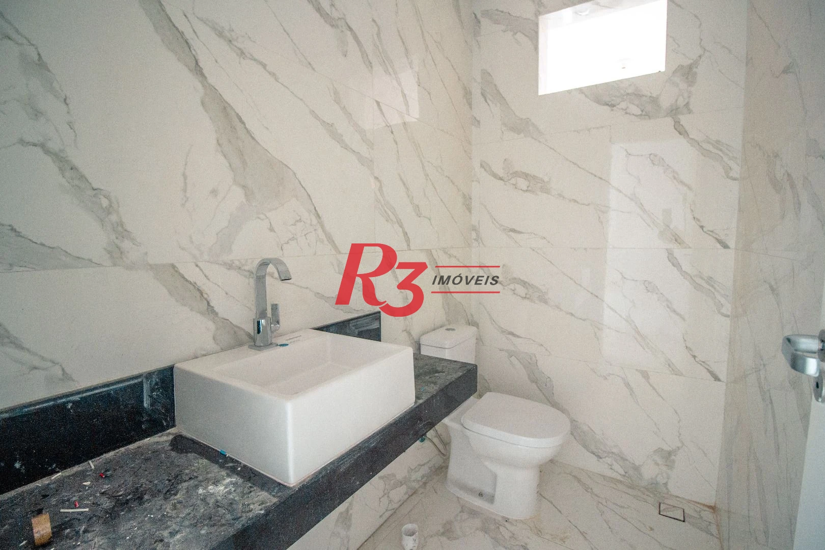 Casa à venda, 236 m² por R$ 2.200.000,00 - Embaré - Santos/SP