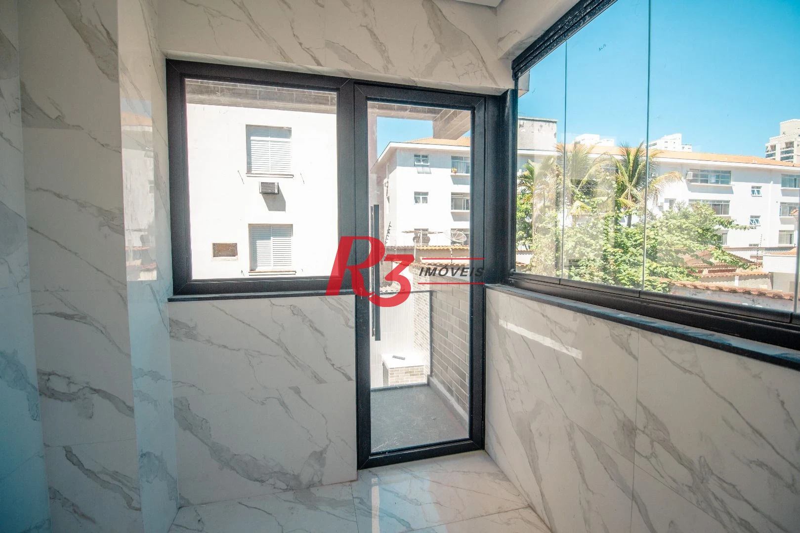 Casa à venda, 236 m² por R$ 2.200.000,00 - Embaré - Santos/SP