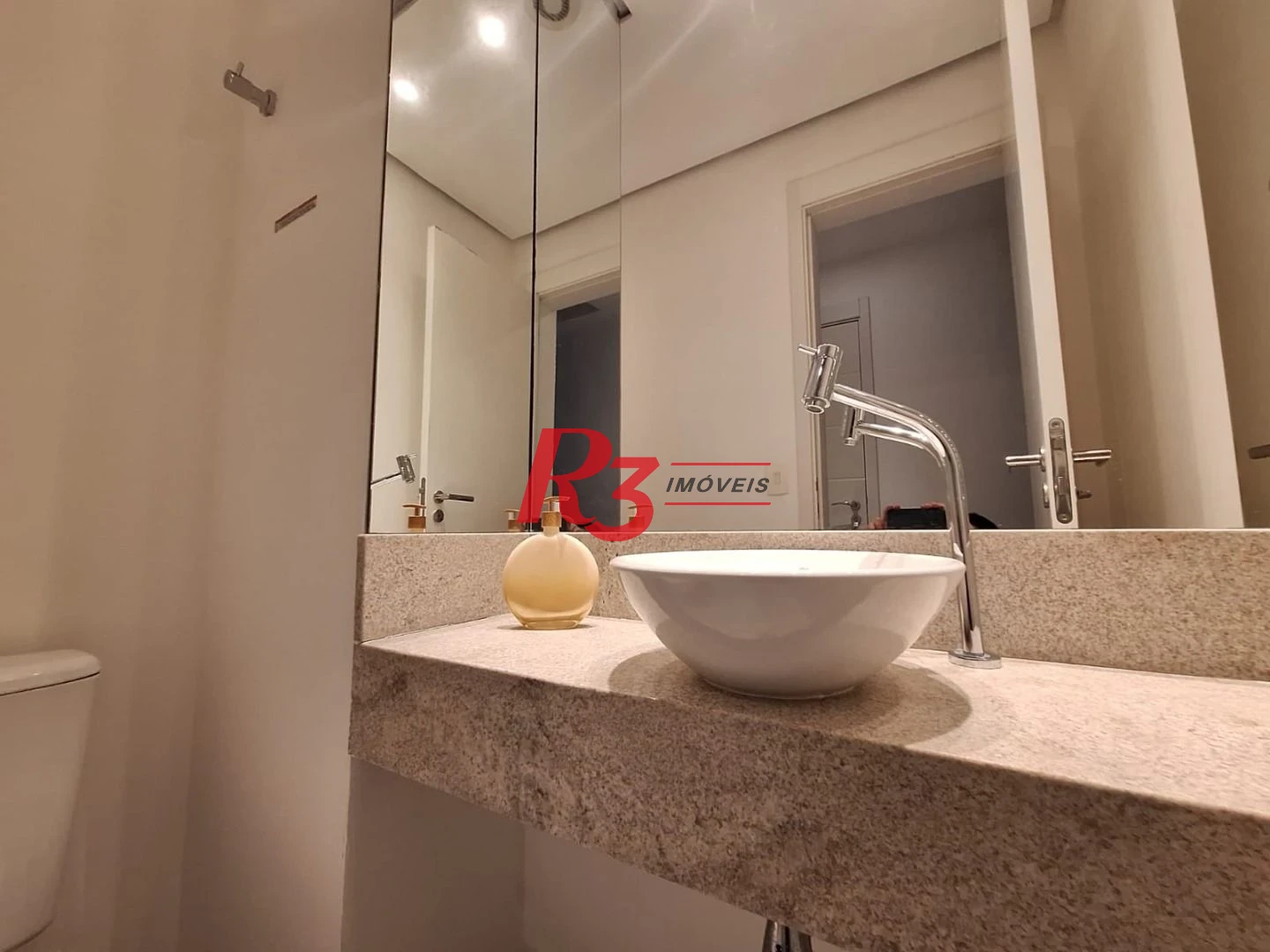 Apartamento com 1 dormitório para alugar, 47 m² por R$ 4.700,00/mês - Boqueirão - Santos/SP