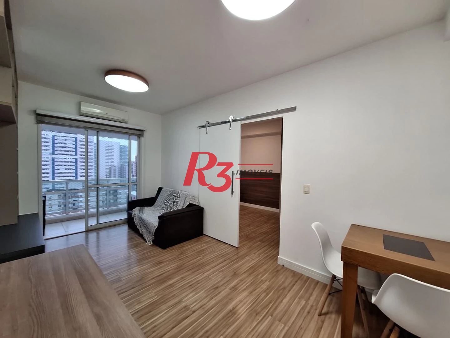 Apartamento com 1 dormitório para alugar, 47 m² por R$ 4.700,00/mês - Boqueirão - Santos/SP