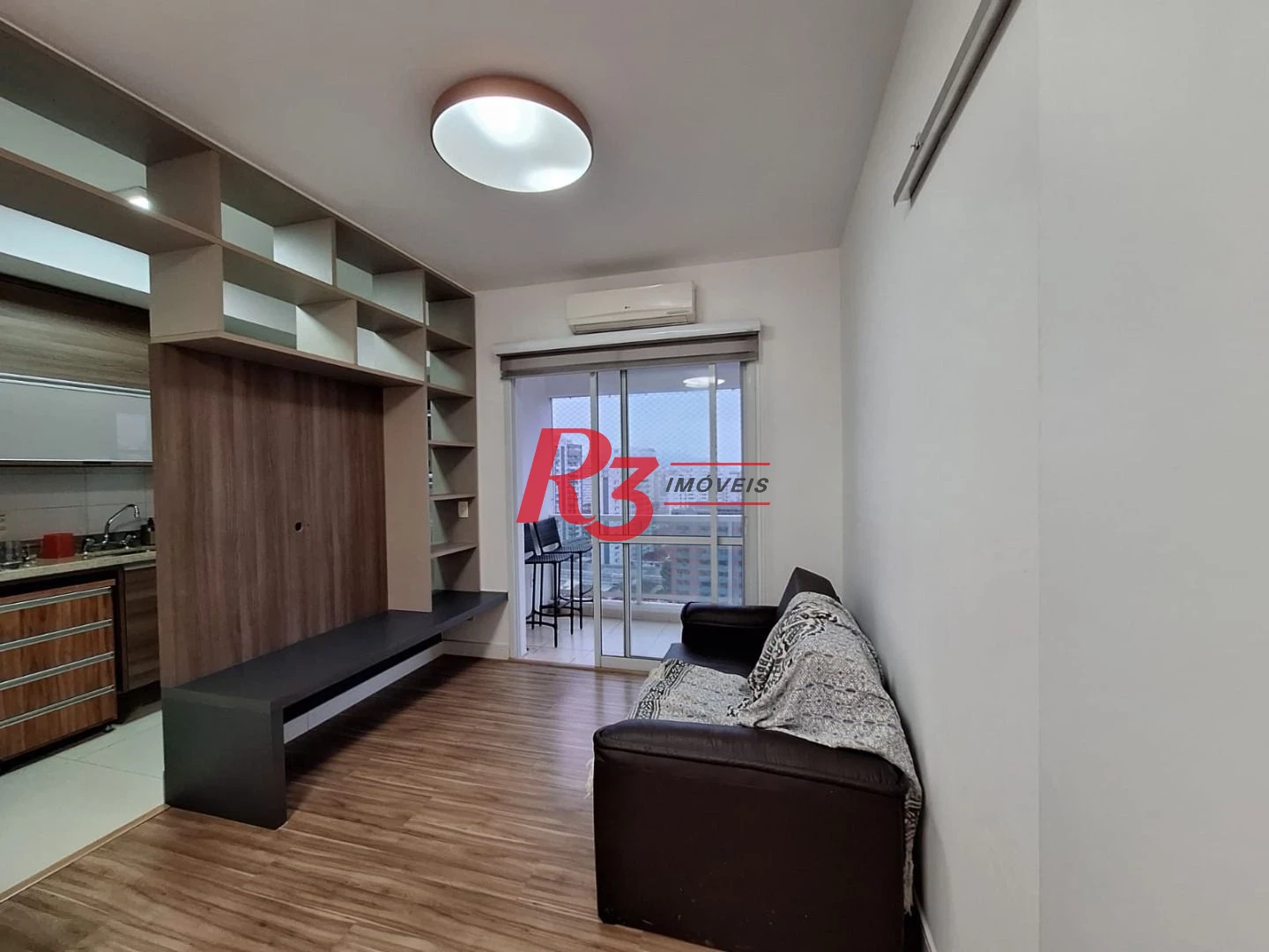 Apartamento com 1 dormitório para alugar, 47 m² por R$ 4.700,00/mês - Boqueirão - Santos/SP