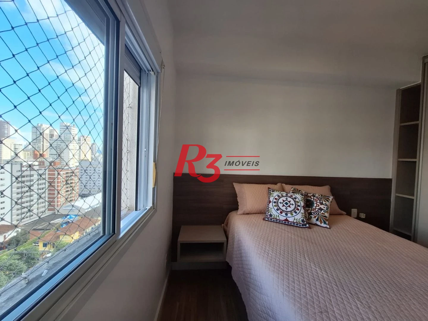 Apartamento com 1 dormitório para alugar, 47 m² por R$ 4.700,00/mês - Boqueirão - Santos/SP