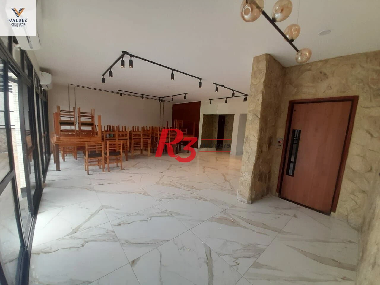 Apartamento com 2 dormitórios à venda, 95 m² por R$ 550.000,00 - Itararé - São Vicente/SP