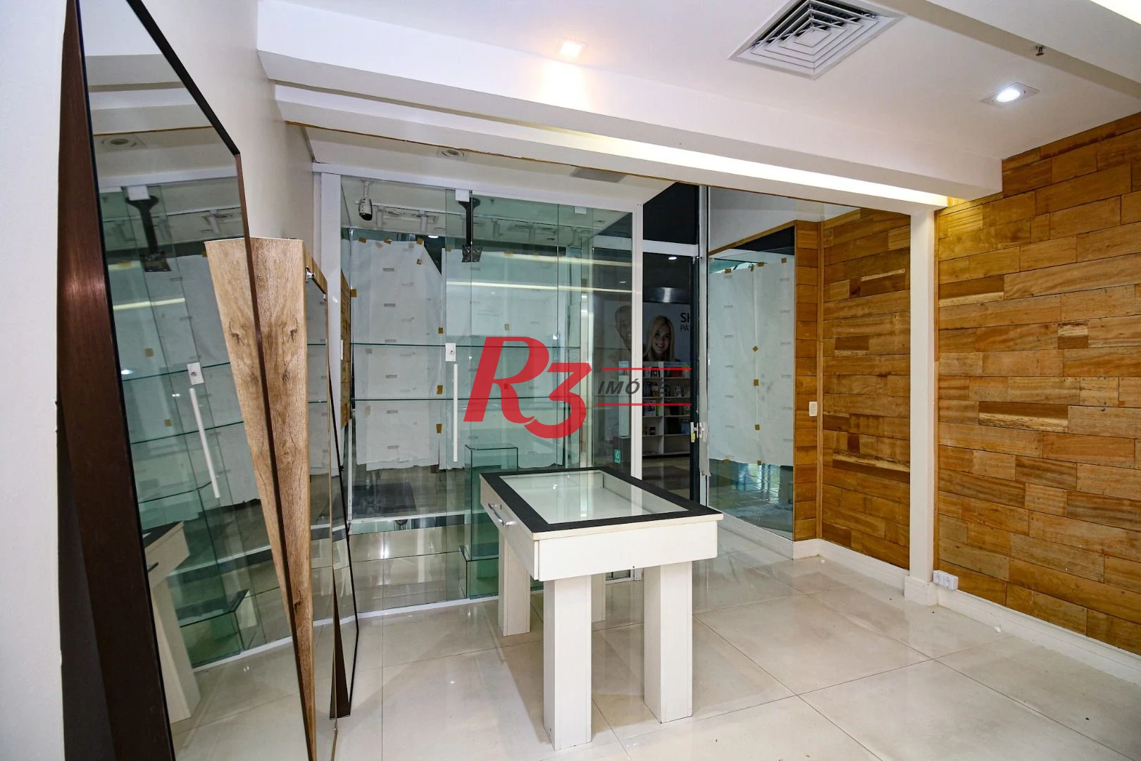 Loja à venda, 50 m² por R$ 350.000,00 - Gonzaga - Santos/SP