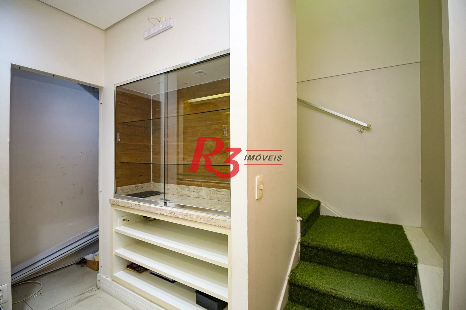 Loja à venda, 50 m² por R$ 350.000,00 - Gonzaga - Santos/SP