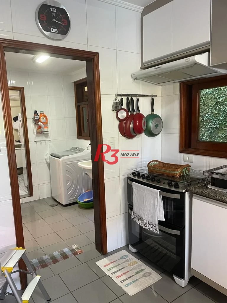 Casa com 4 dormitórios à venda, 247 m² por R$ 2.300.000 - Balneário Praia do Pernambuco - Guarujá/SP -