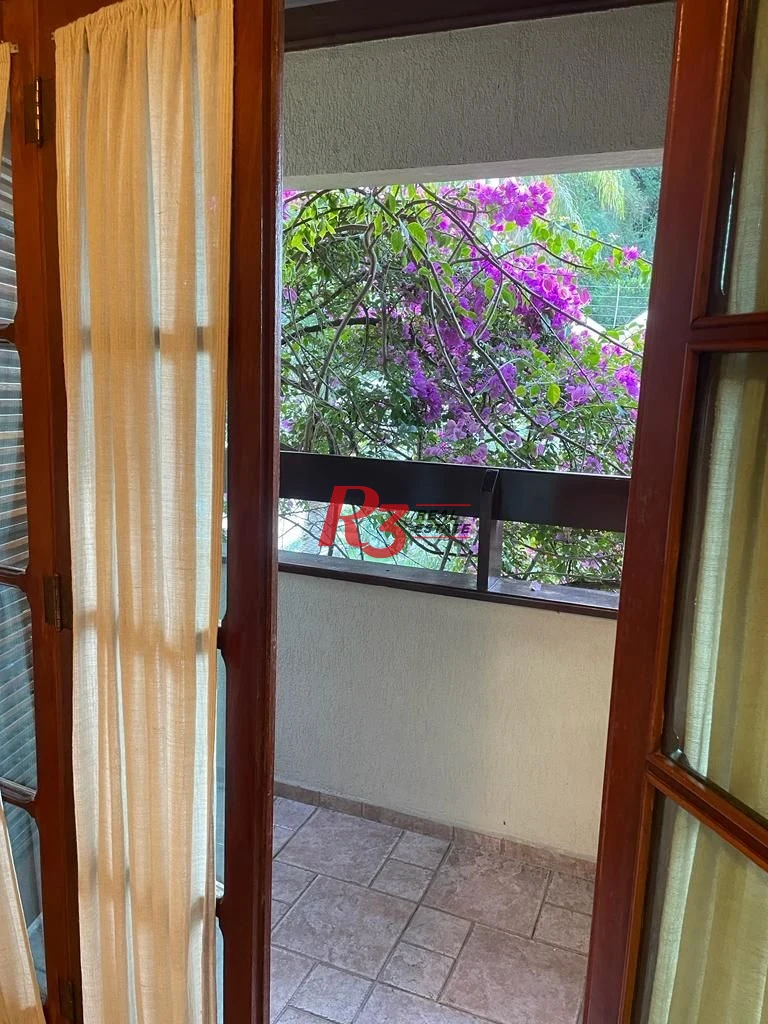 Casa com 4 dormitórios à venda, 247 m² por R$ 2.300.000 - Balneário Praia do Pernambuco - Guarujá/SP -