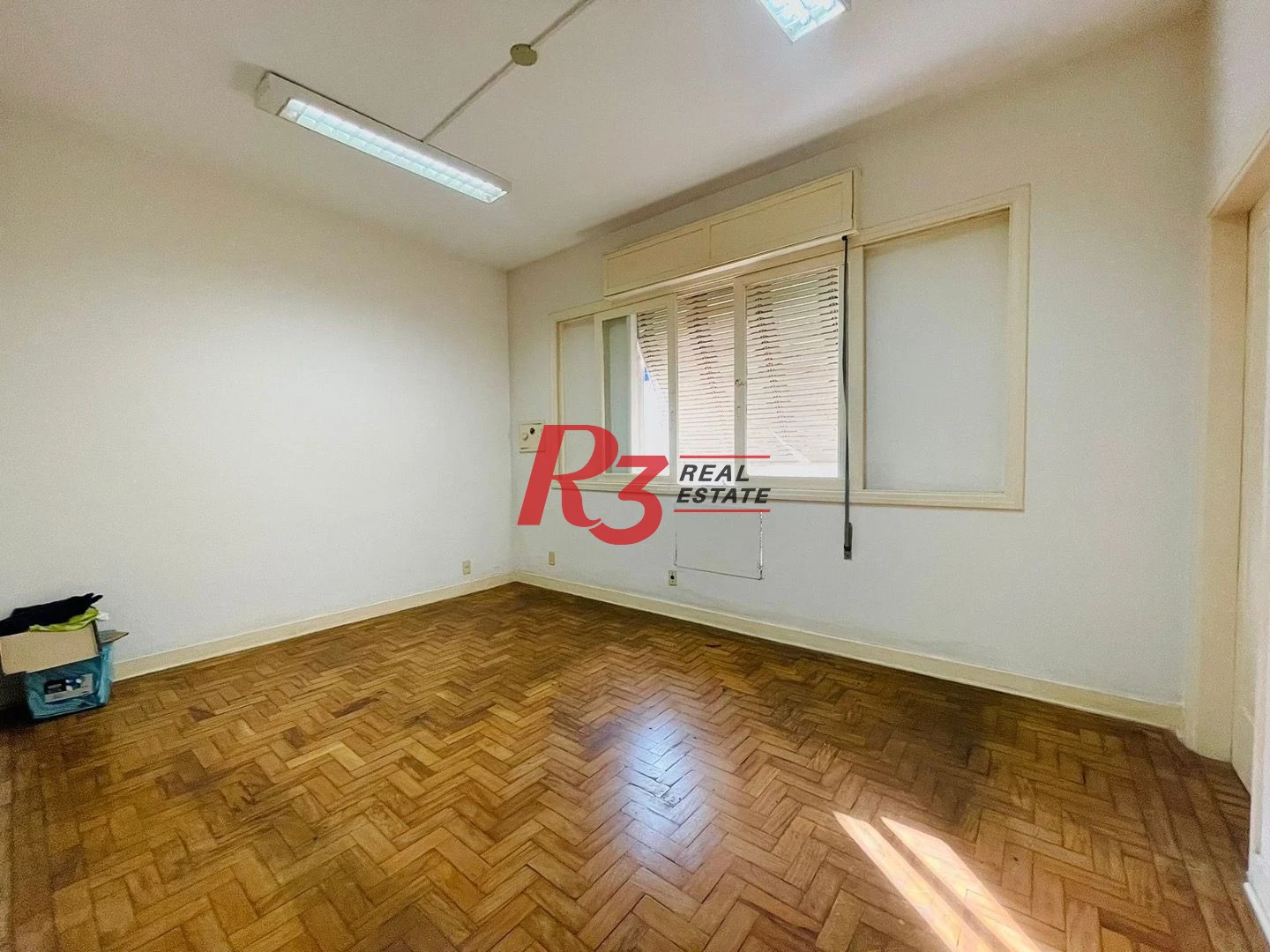 Sala para alugar, 9 m² por R$ 2.000,00/mês - Boqueirão - Santos/SP