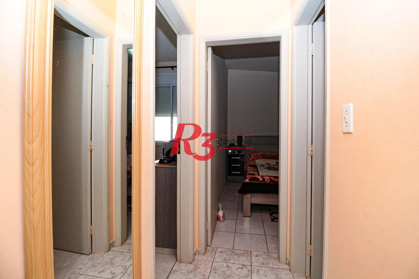 Apartamento com 2 dormitórios à venda, 80 m² por R$ 440.000,00 - Marapé - Santos/SP