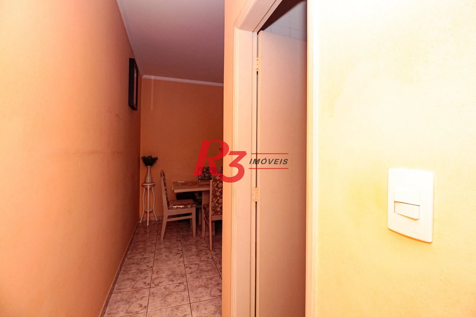 Apartamento com 2 dormitórios à venda, 80 m² por R$ 440.000,00 - Marapé - Santos/SP