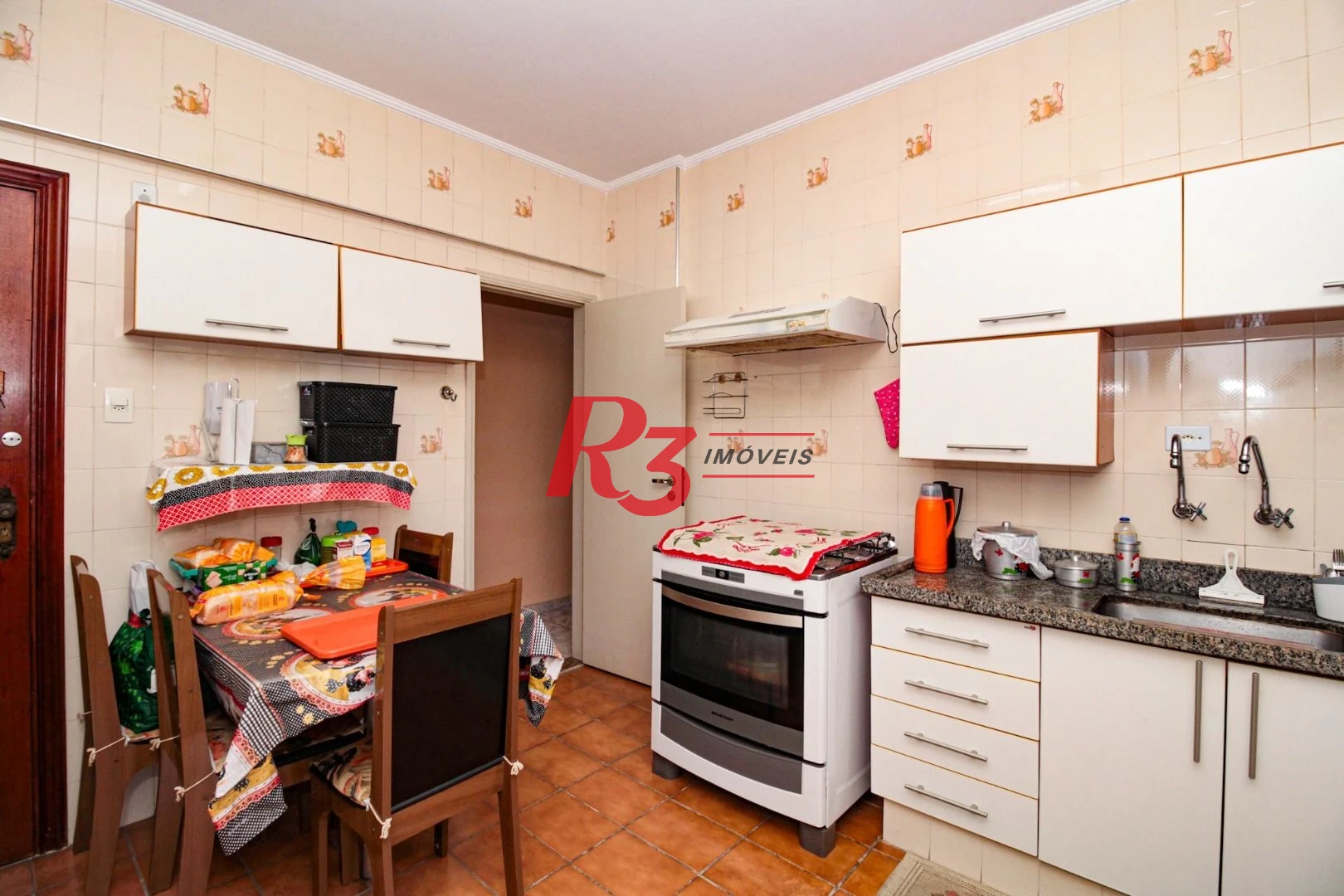 Apartamento com 2 dormitórios à venda, 80 m² por R$ 440.000,00 - Marapé - Santos/SP