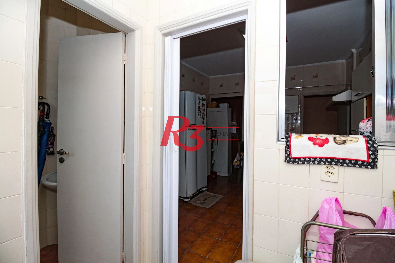 Apartamento com 2 dormitórios à venda, 80 m² por R$ 440.000,00 - Marapé - Santos/SP