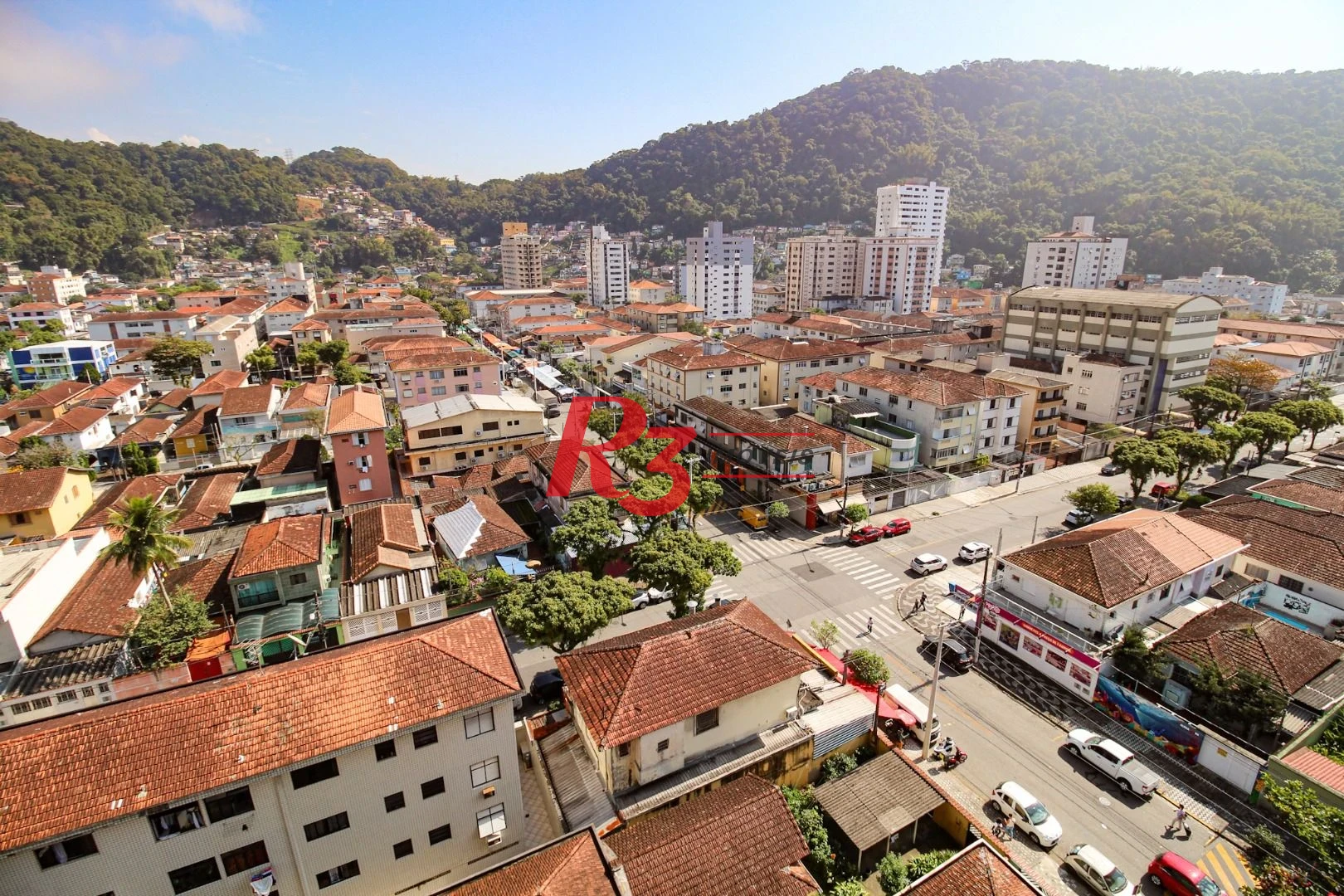 Apartamento com 2 dormitórios à venda, 80 m² por R$ 440.000,00 - Marapé - Santos/SP