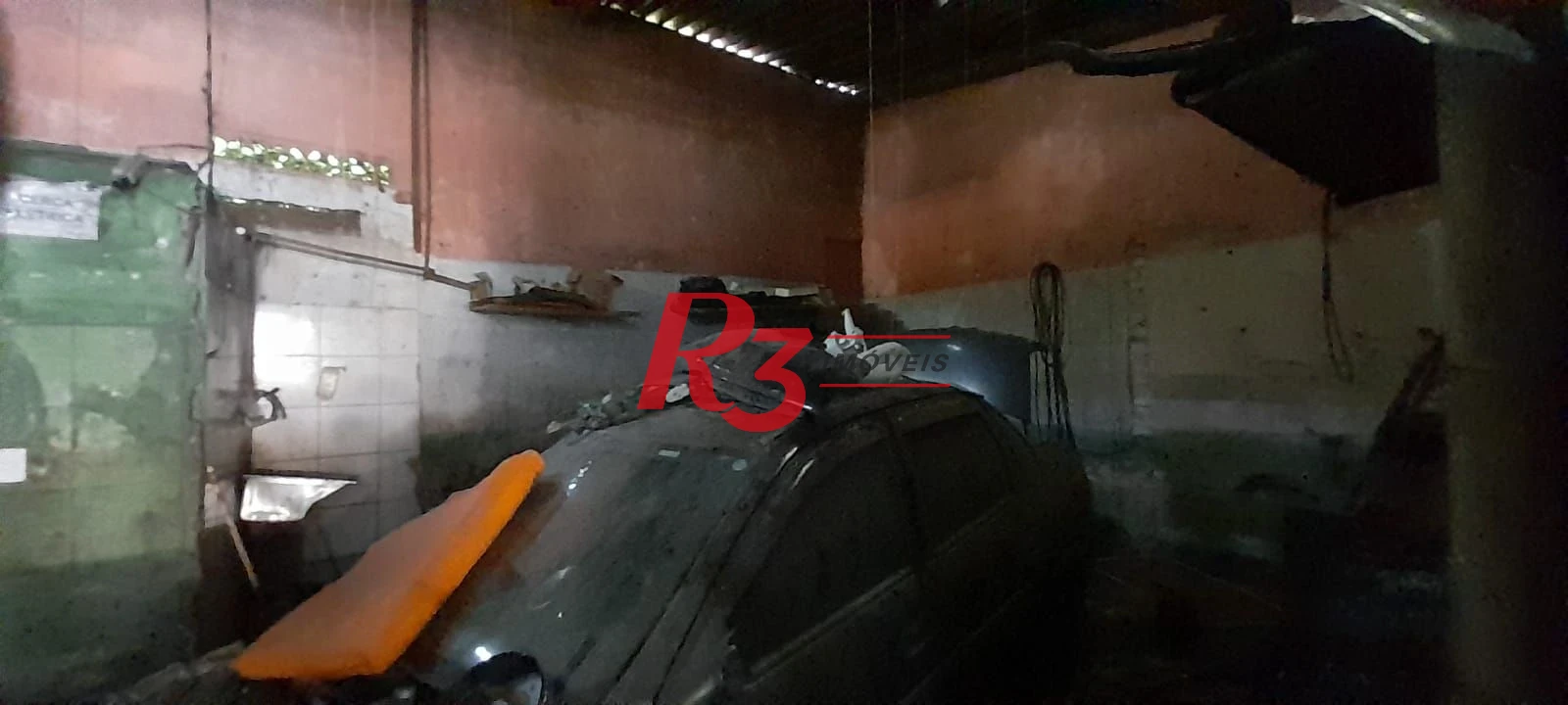 Galpão à venda, 160 m² por R$ 400.000,00 - Paquetá - Santos/SP